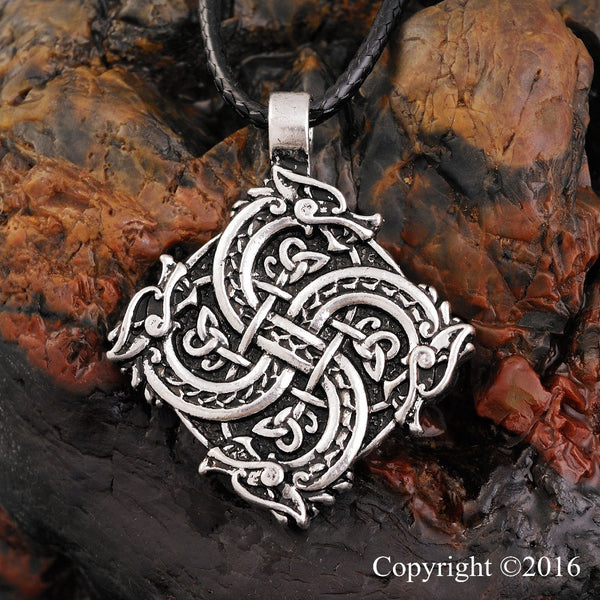 Viking Wolf Head Warrior Amulet Pendant Necklace N005