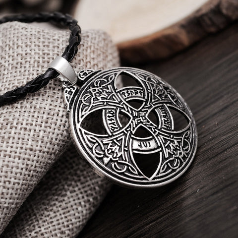 Celtic Knot Love Viking Norse Pendant Necklace N010