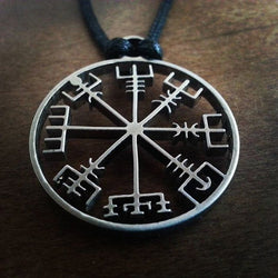 Amulet Vegvísir Rune Compass Norse Pendant Necklace